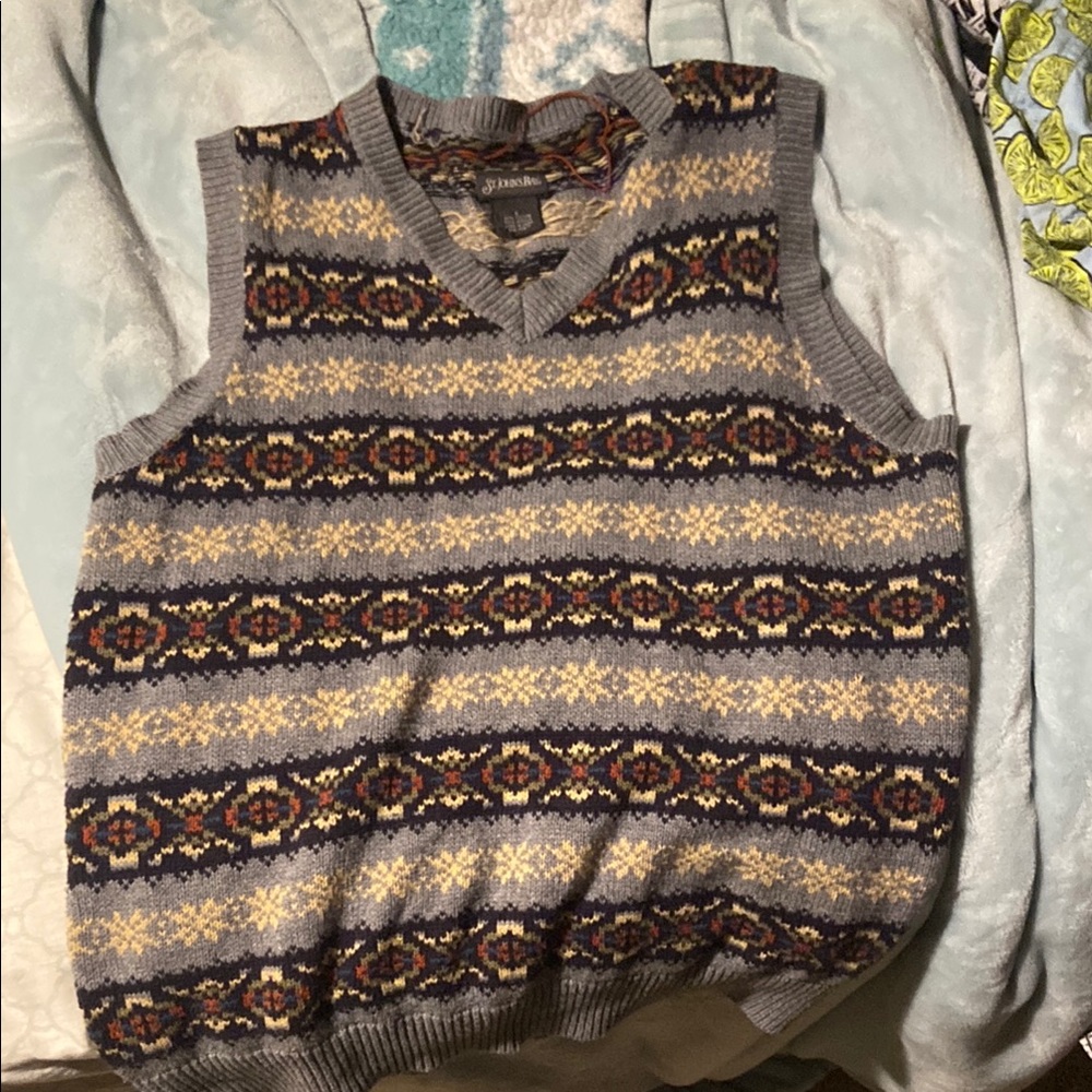 Gray Patterned Sweater Vest